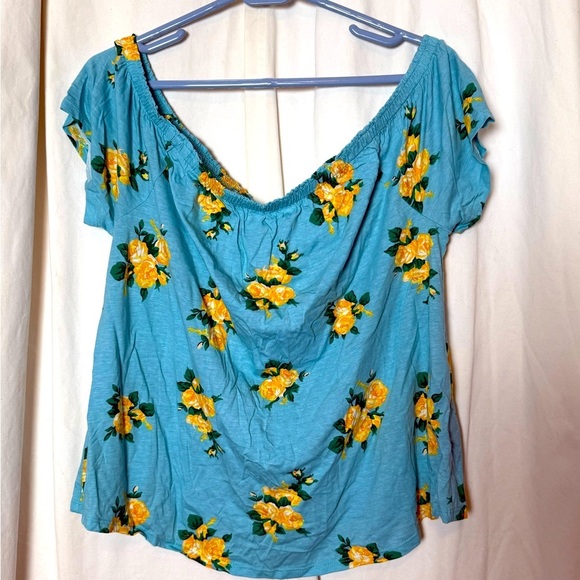 Joe Boxer Women's Sz L Scoop Neck Short Sleeve Floral Blouse - Picture 2 of 4